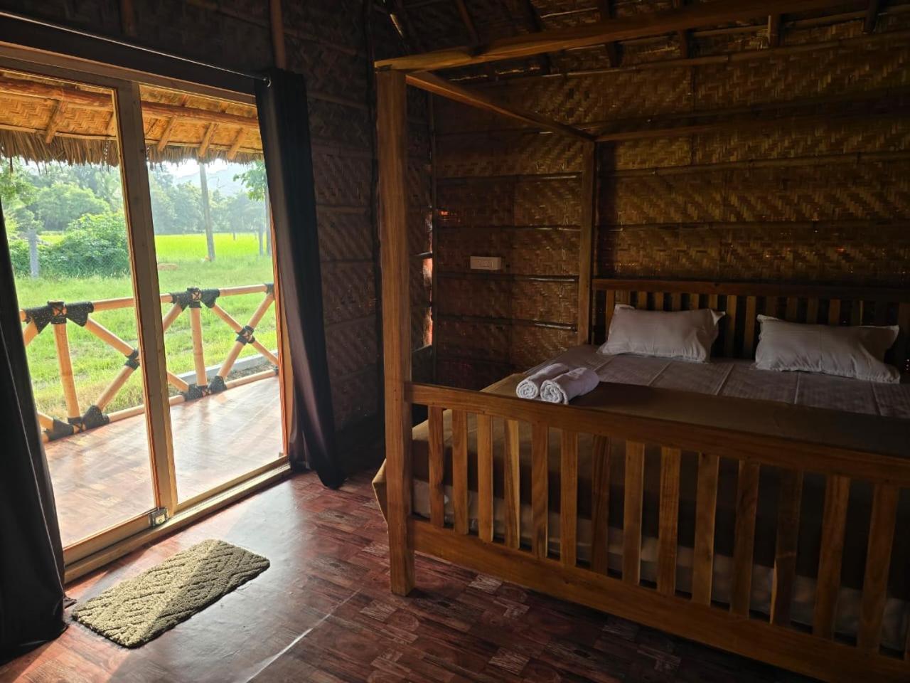 Golden Chariot Resort Hampi Kültér fotó