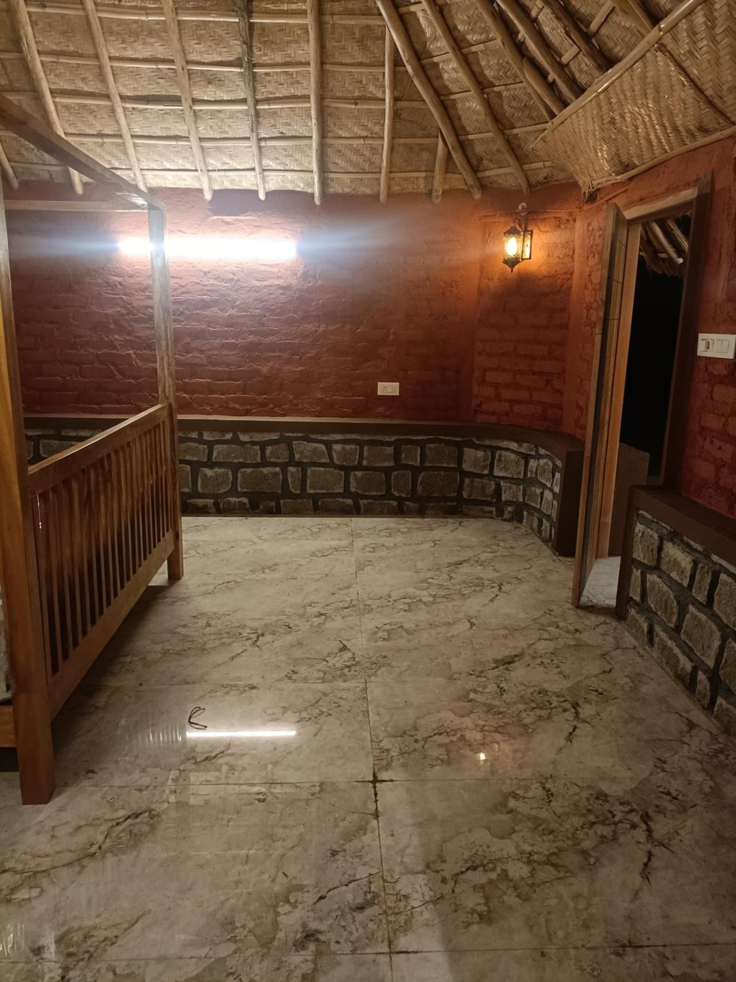 Golden Chariot Resort Hampi Kültér fotó